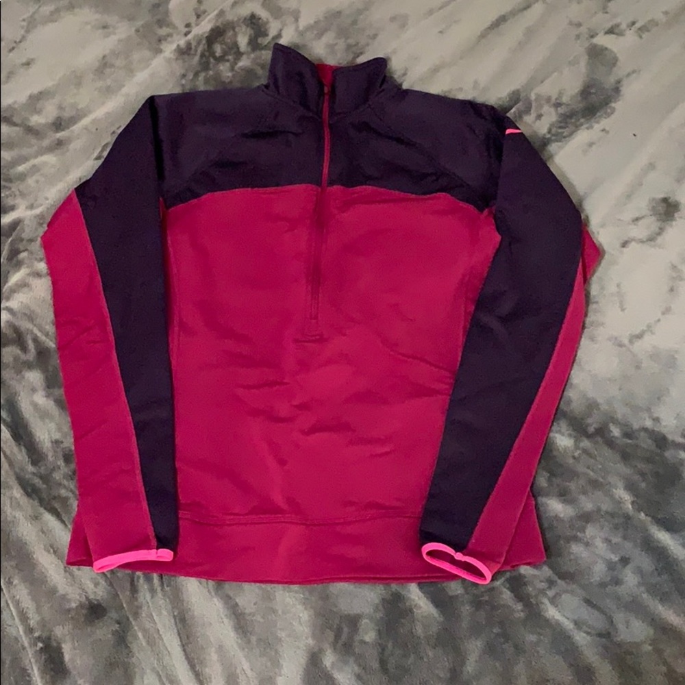 Nike dri fit half zip sweatshirt